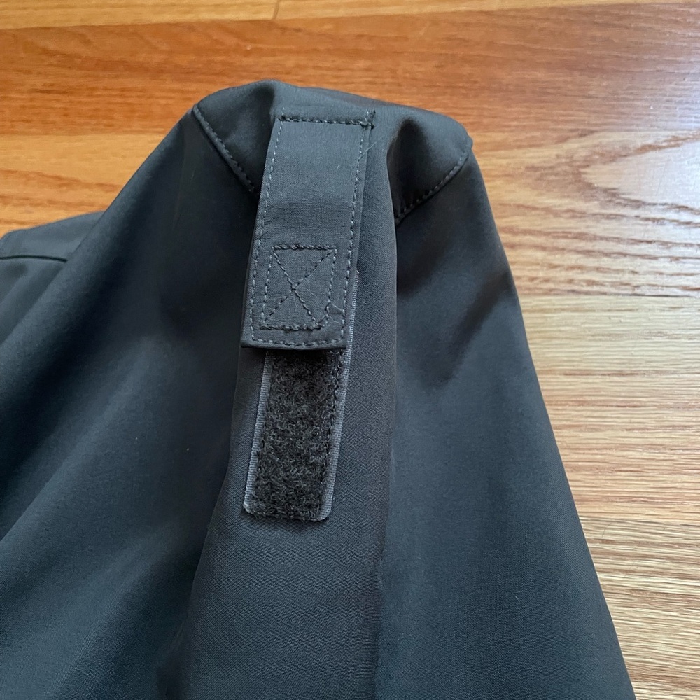 Eddie Bauer Soft Shell Zip Up Size Medium - image 3